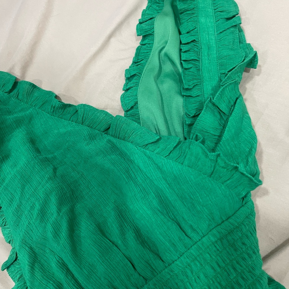 Green Ruffled Dress - Picture 4 of 4